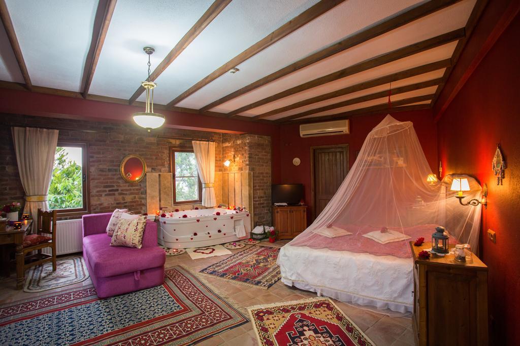 Efes Butik Otel Kirazli  Екстер'єр фото