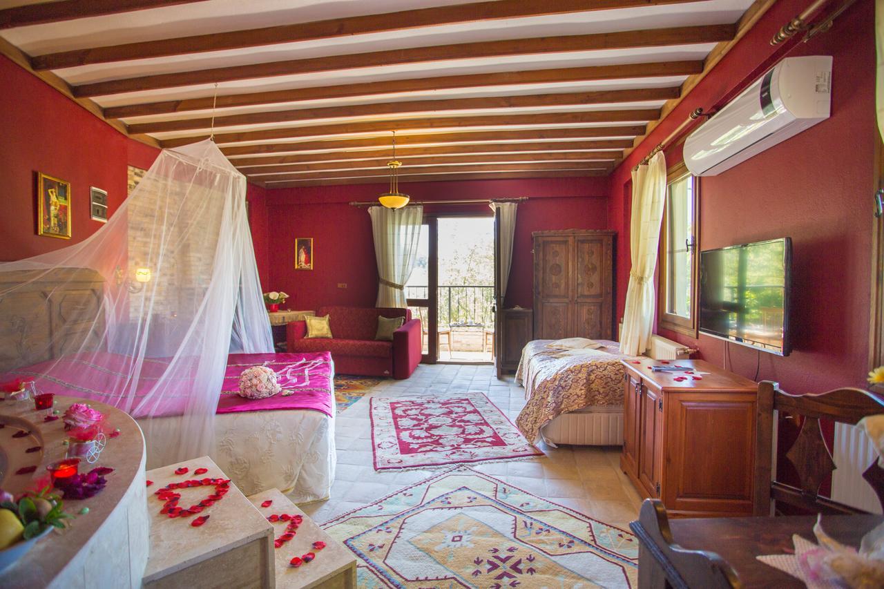 Efes Butik Otel Kirazli  Екстер'єр фото